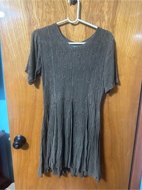 Women's Olive Green Short Sleeve Textured Dress